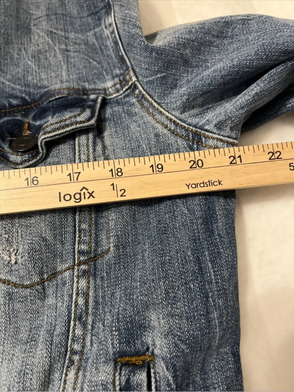 Light Wash Denim Jacket Small Cropped Trucker Boho Festival Coachella - Picture 4 of 8